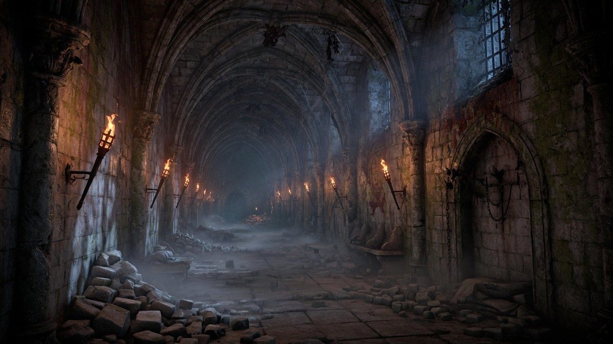Couloir de château gothique brumeux éclairé par des torches, ambiance horreur vampirique