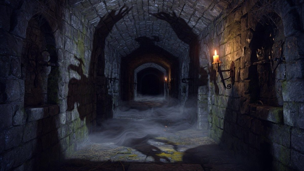 Couloir de château médiéval sombre éclairé par une bougie, ambiance gothique et inquiétante