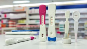 Prix d'un test de grossesse : combien faut-il compter ?