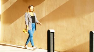 Combien de temps faut-il marcher pour perdre 1 kilo ? La réponse surprend même les coachs sportifs