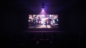 explorez le roman "la mauvaise joueuse" de victor jestin et laissez-vous emporter par une sélection cinématographique captivante avec les films "classe moyenne" et "une bataille après l'autre", pour une expérience culturelle riche et variée.