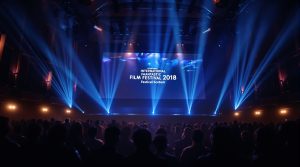 découvrez le festival international du film fantastique des vosges à gérardmer, un événement reconnu mondialement qui célèbre le cinéma fantastique au-delà des frontières.