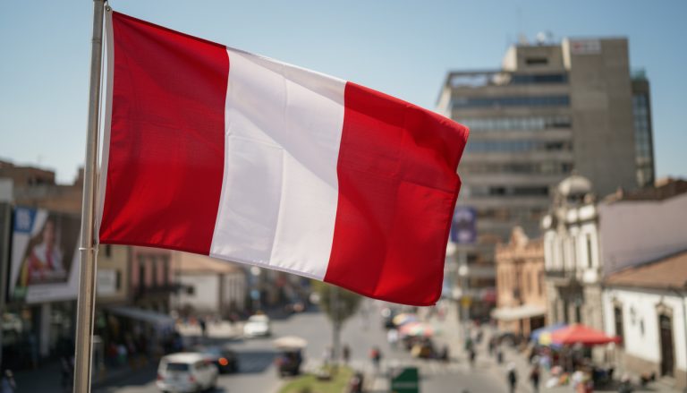 découvrez le montant du smic au pérou en 2026 et analysez si le salaire minimum péruvien permet de subvenir aux besoins essentiels pour vivre décemment.