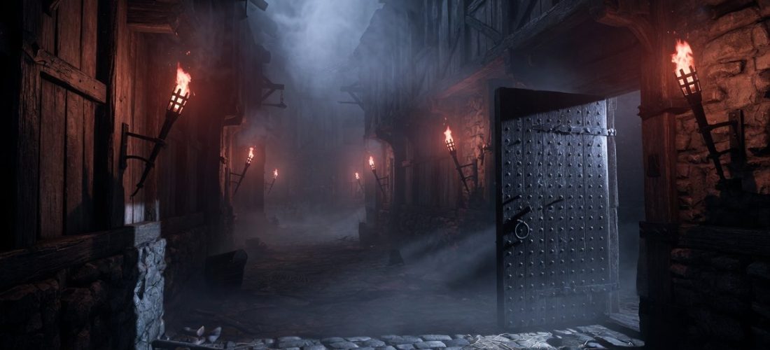 Ruelle médiévale fortifiée plongée dans la brume et l'obscurité, évoquant l'ambiance de survie du jeu God Save Birmingham